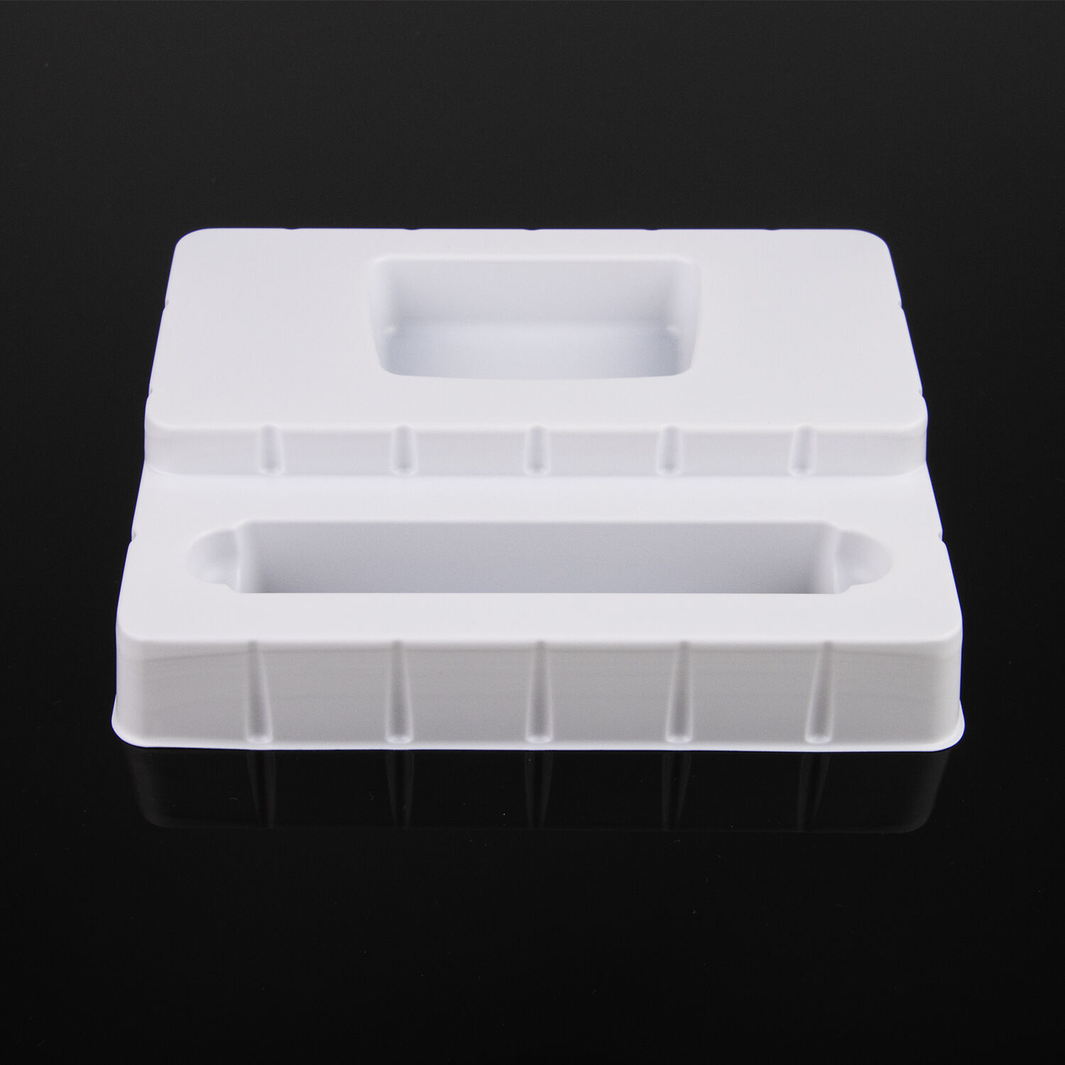 White custom cavity thermoformed tray reference